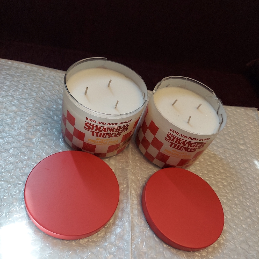 Stranger things Argyle's pineapple pizza candles by bath and body works